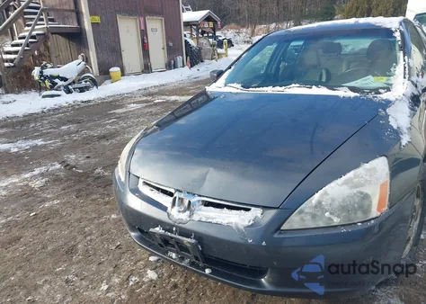 2005 Honda Accord Hybrid from USA, damaged, VIN JHMCN36445C009346